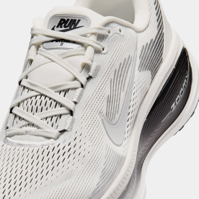 Vomero 18 Mens Running Shoes (Summit White/Black/Off White/Metallic Silver)