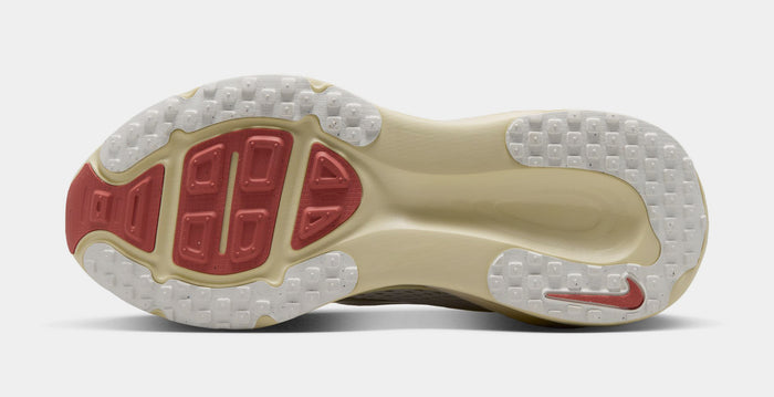 Vomero 18 Womens Running Shoes (Sail/Metallic Gold Grain)