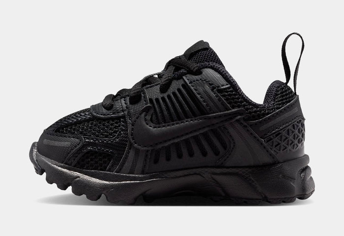 Vomero 5 Infant Toddler Running Shoes (Black)