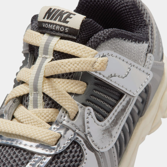 Vomero 5 Infant Toddler Running Shoes (Iron Grey/Chrome/Metallic Silver)
