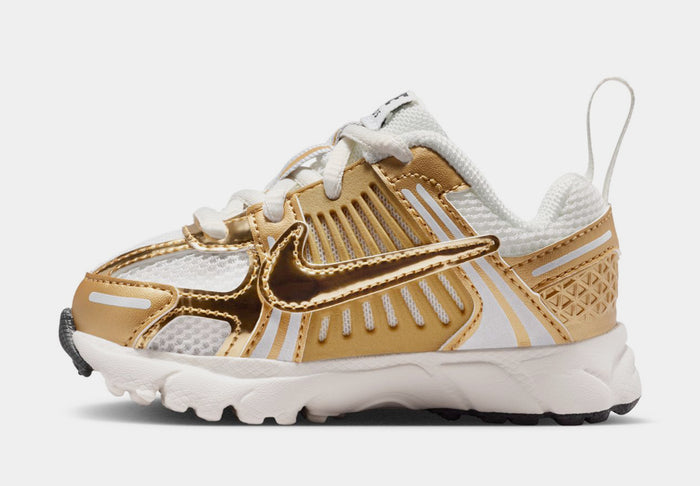 Vomero 5 Infant Toddler Running Shoes (Sail/Anthracite/Photon Dust/Metallic Gold)