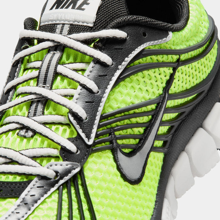 Zoom Skylon 11 Mens Running Shoes (Volt/Metallic Silver/Black/Light Smoke Grey)